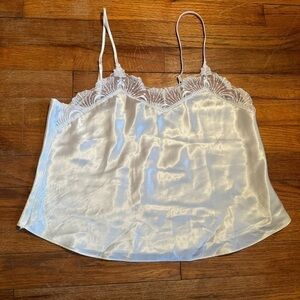 Victoria’s Secret night top